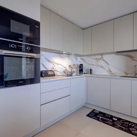 Divino Luxe Èze